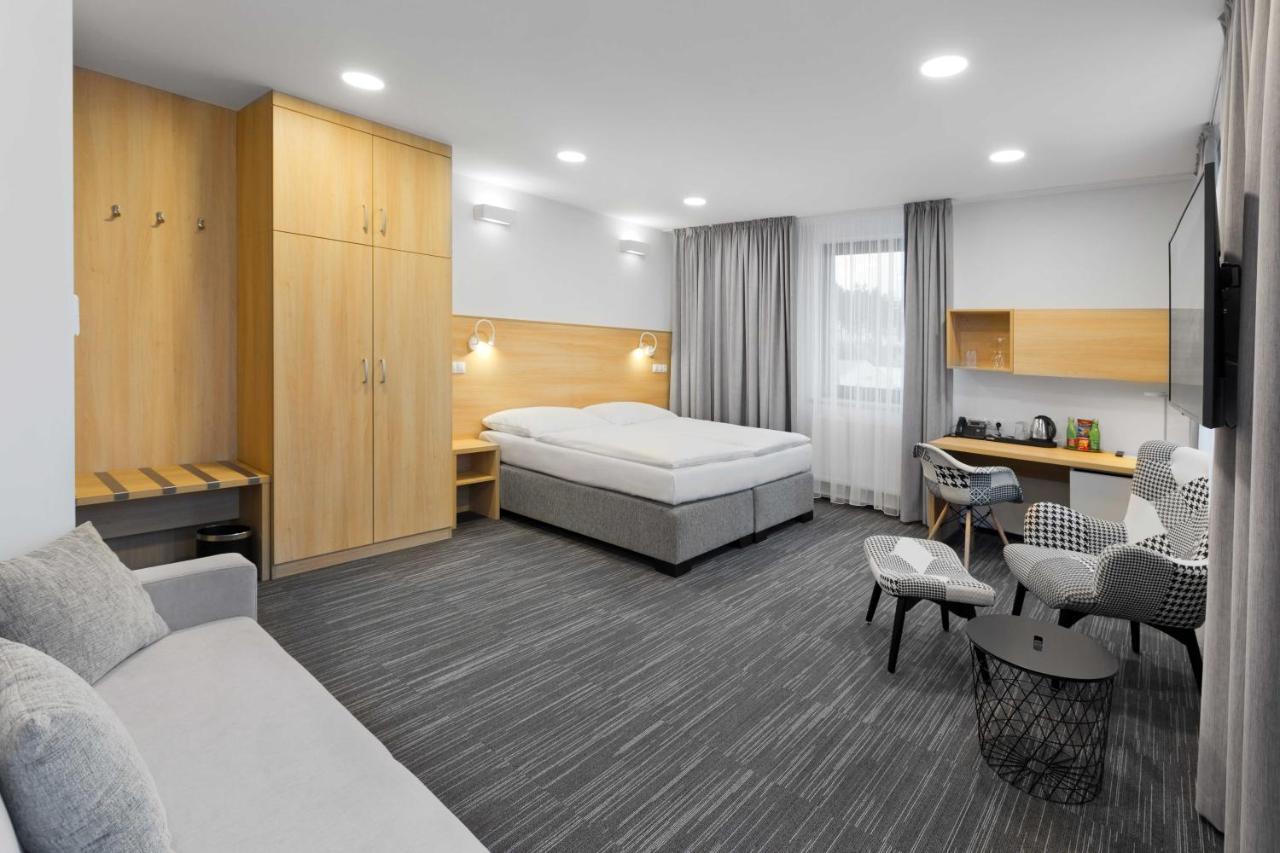Ala Hotel Bystrice nad Pernstejnem Exteriör bild